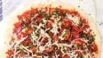 Herbed Tomato Bacon Pizza Herbed Tomato Bacon Pizza