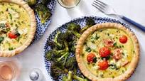 Spinach, Tomato, & Goat Cheese Quiche with Roasted Broccoli Spinach, Tomato, & Goat Cheese Quiche with Roasted Broccoli