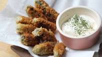 Crispy Fried Pickles! Crispy Fried Pickles!