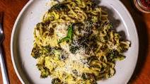 Broccoli Pesto Pasta Recipe Broccoli Pesto Pasta Recipe