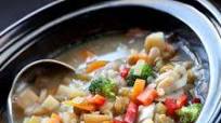 Slow Cooker/ Crock Pot Roast Chicken Recipes Slow Cooker/ Crock Pot Roast Chicken Recipes