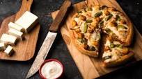 Paneer Makhani Pizza Recipe Paneer Makhani Pizza Recipe