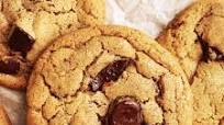The BEST Chewy Chocolate Chip Cookies The BEST Chewy Chocolate Chip Cookies