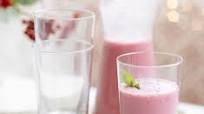 Cranberry & raspberry smoothie Cranberry & raspberry smoothie