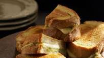 Mozzarella Grilled Cheese Mozzarella Grilled Cheese