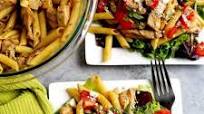 Greek Pasta with Chicken, Tomatoes, Basil and Feta {Taziki's Friday Pasta} Greek Pasta with Chicken, Tomatoes, Basil and Feta {Taziki's Friday Pasta}