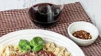 Spicy Roasted Beet & Beef Pasta Bolognese Spicy Roasted Beet & Beef Pasta Bolognese