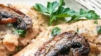 Instant Pot Creamy Chicken Marsala (Paleo AIP, Keto, Whole30) Instant Pot Creamy Chicken Marsala (Paleo AIP, Keto, Whole30)