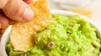 The Chipotle Guacamole (Copycat Recipe) The Chipotle Guacamole (Copycat Recipe)