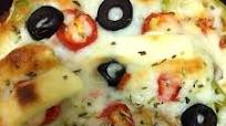 Fusion chicken tikka pizza 😊 Fusion chicken tikka pizza 😊