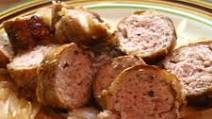 Grilled Sausages with Caramelized Onions and Apples Grilled Sausages with Caramelized Onions and Apples