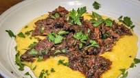 Coffee Braised Venison Shanks with Dried Cranberries Coffee Braised Venison Shanks with Dried Cranberries