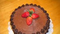 Chocolate-Covered Strawberries Cake Chocolate-Covered Strawberries Cake