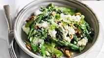Warm asparagus salad with walnuts, parmesan, lemon and olive oil Warm asparagus salad with walnuts, parmesan, lemon and olive oil