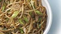 Stir-fried noodles & beansprouts Stir-fried noodles & beansprouts
