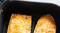 Air Fryer Frozen Garlic Bread Air Fryer Frozen Garlic Bread