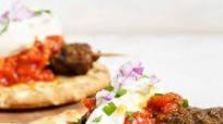 Spicy minced Lamb Kofta Kebab Recipe (Giaourtlou) Spicy minced Lamb Kofta Kebab Recipe (Giaourtlou)