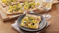 European-Style Vegetarian Flatbread European-Style Vegetarian Flatbread