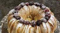 Cherry, Vanilla and Chocolate Chunk Swirl Bundt Cake Cherry, Vanilla and Chocolate Chunk Swirl Bundt Cake