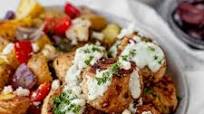Greek Chicken Meatballs with Creamy Tzatziki Sauce Greek Chicken Meatballs with Creamy Tzatziki Sauce