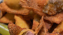 Recipe: Crispy, crunchy cream cheese & dove wontons Recipe: Crispy, crunchy cream cheese & dove wontons
