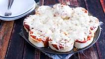 Pull-Apart Pizza Rolls Pull-Apart Pizza Rolls