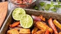 The EASIEST Sheet Pan Chicken Fajitas The EASIEST Sheet Pan Chicken Fajitas