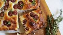 {Schiacciata All’Uva} Tuscan Grape Focaccia Recipe {Schiacciata All’Uva} Tuscan Grape Focaccia Recipe