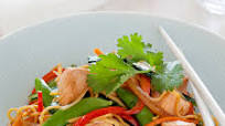 Salmon and egg noodle stir-fry Salmon and egg noodle stir-fry