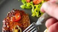 Sweet and Spicy Pork Chops Sweet and Spicy Pork Chops