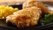 Skillet-Fried Chicken Skillet-Fried Chicken