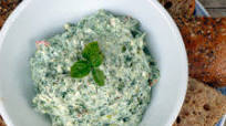 Spanakopita Dip {Spinach & Feta with Dill} Spanakopita Dip {Spinach & Feta with Dill}
