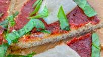 Easy Vegan & Gluten Free Margherita Pizza Easy Vegan & Gluten Free Margherita Pizza