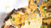 Pork Chops with Creamy Garlic Mushroom Sauce Pork Chops with Creamy Garlic Mushroom Sauce