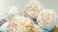 Coconut cake balls Coconut cake balls