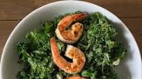 Kale Caesar Salad with Garlic Shrimp (Whole 30) Kale Caesar Salad with Garlic Shrimp (Whole 30)