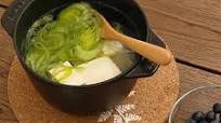 Yudofu, Japanese silken tofu simmered in konbu dashi - 湯豆腐 Yudofu, Japanese silken tofu simmered in konbu dashi - 湯豆腐