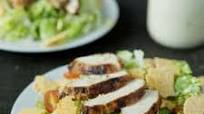 Lemon Pepper Chicken Caesar Salad with Creamy Dressing Lemon Pepper Chicken Caesar Salad with Creamy Dressing