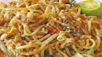 Scrambled eggs and noodles Scrambled eggs and noodles