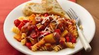 Slow-Cooker Italian Sausages and Peppers with Rotini Slow-Cooker Italian Sausages and Peppers with Rotini