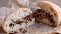 Mushroom sandwich with pine nuts, raisins and capers Mushroom sandwich with pine nuts, raisins and capers