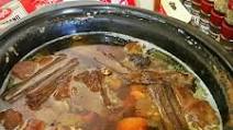 Whole Slow Cooker Chicken and Bone Broth Whole Slow Cooker Chicken and Bone Broth