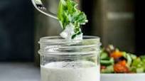 Healthy Greek Yogurt Ranch Salad Dressing (Low Calorie) Healthy Greek Yogurt Ranch Salad Dressing (Low Calorie)