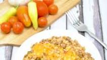 Cheesy Burger Skillet with Fresh Tomatoes, Broccoli and Rice Cheesy Burger Skillet with Fresh Tomatoes, Broccoli and Rice