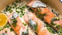 Salmon with Spinach Cream Sauce Salmon with Spinach Cream Sauce