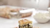 Spanakopita (Greek Spinach Pie) Spanakopita (Greek Spinach Pie)