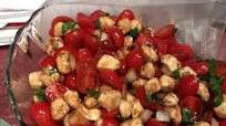 Balsamic Marinated Tomato and Mozzarella Salad Balsamic Marinated Tomato and Mozzarella Salad