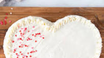 How to Make a Heart Shaped Cake How to Make a Heart Shaped Cake