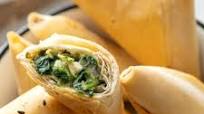 The BEST Spanakopita Triangles The BEST Spanakopita Triangles