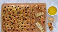 Cómo hacer la focaccia perfecta: receta básica y muchas ideas para personalizarla Cómo hacer la focaccia perfecta: receta básica y muchas ideas para personalizarla